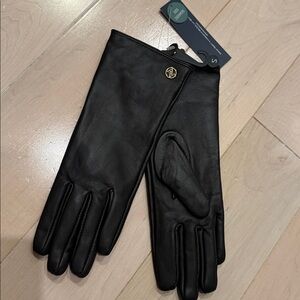 Adrienne Vittadini Vibrant dark brown Gloves